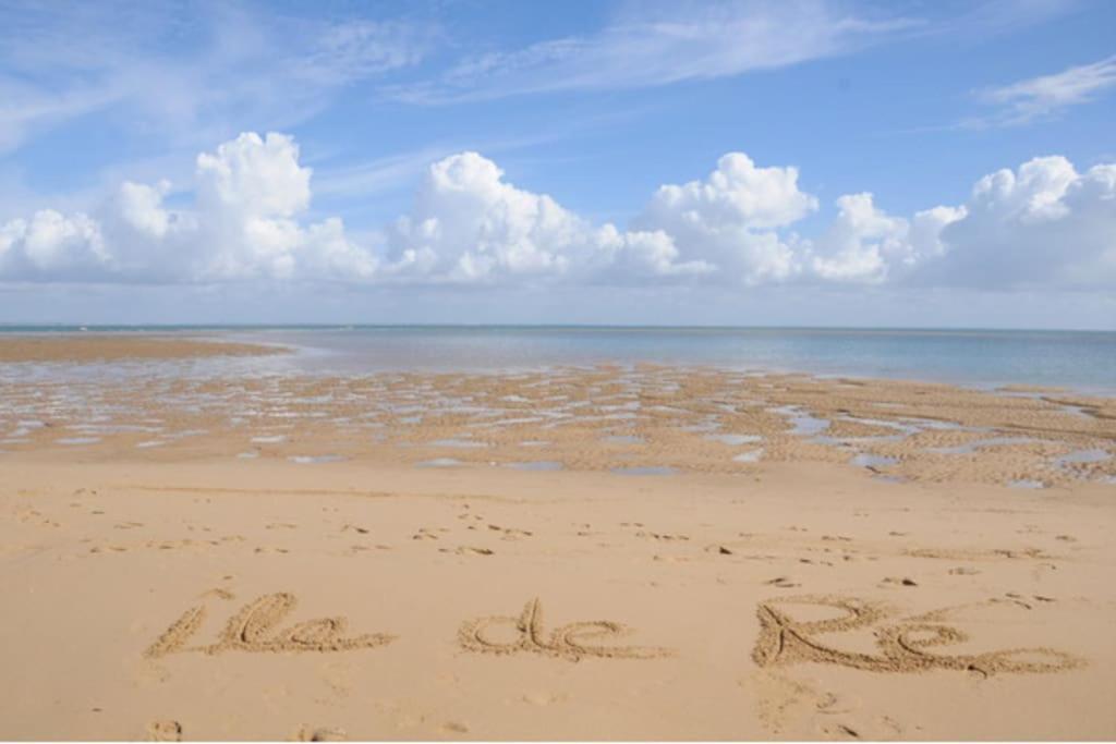 Le Clos Des Flots - La Plage La Flotte Exteriör bild